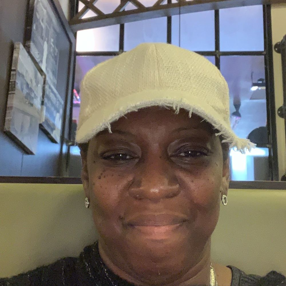 Meet your Posher, Rosalyn